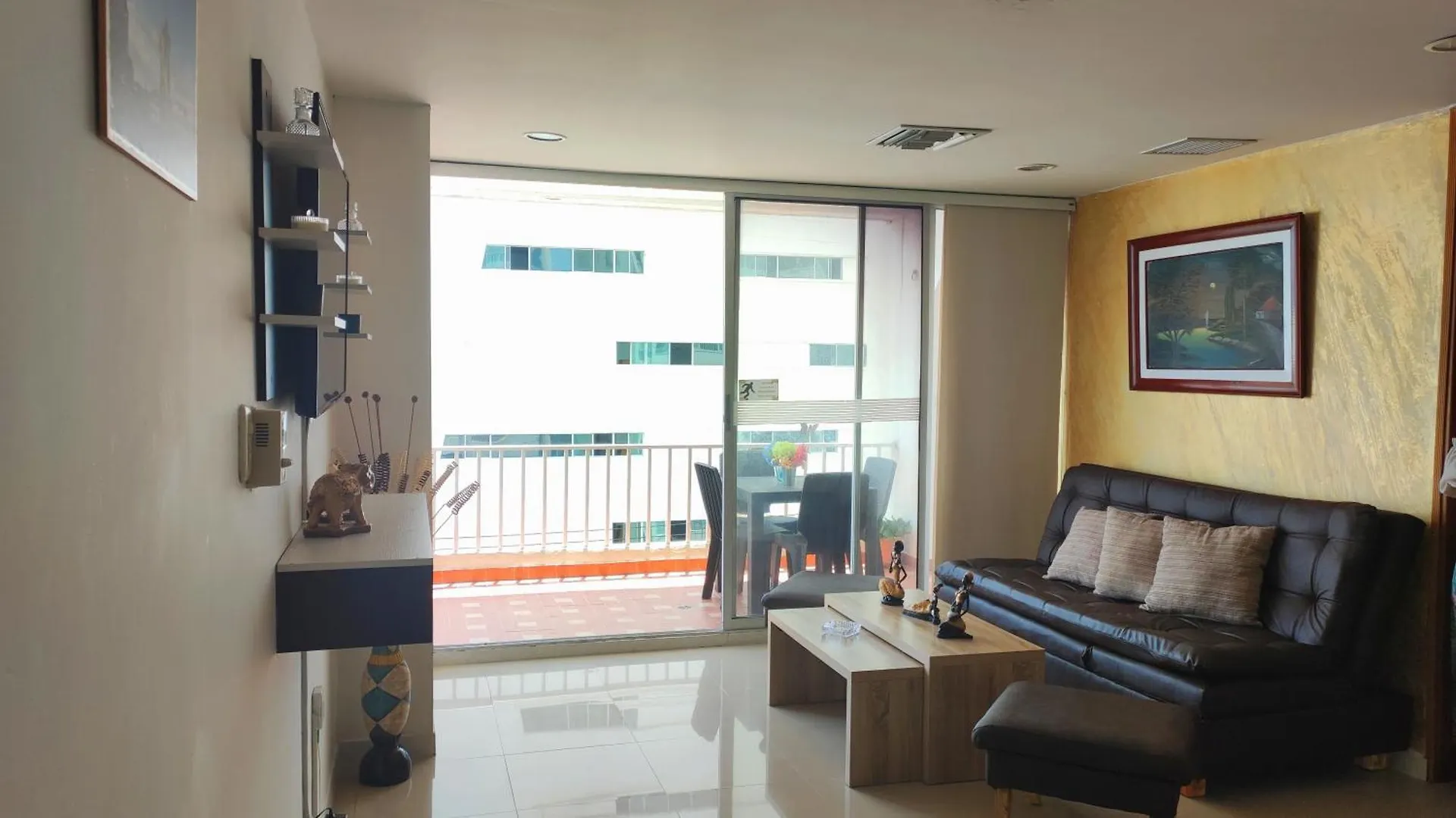 Happy Tours Apataments El Laguito Apartment Cartagena