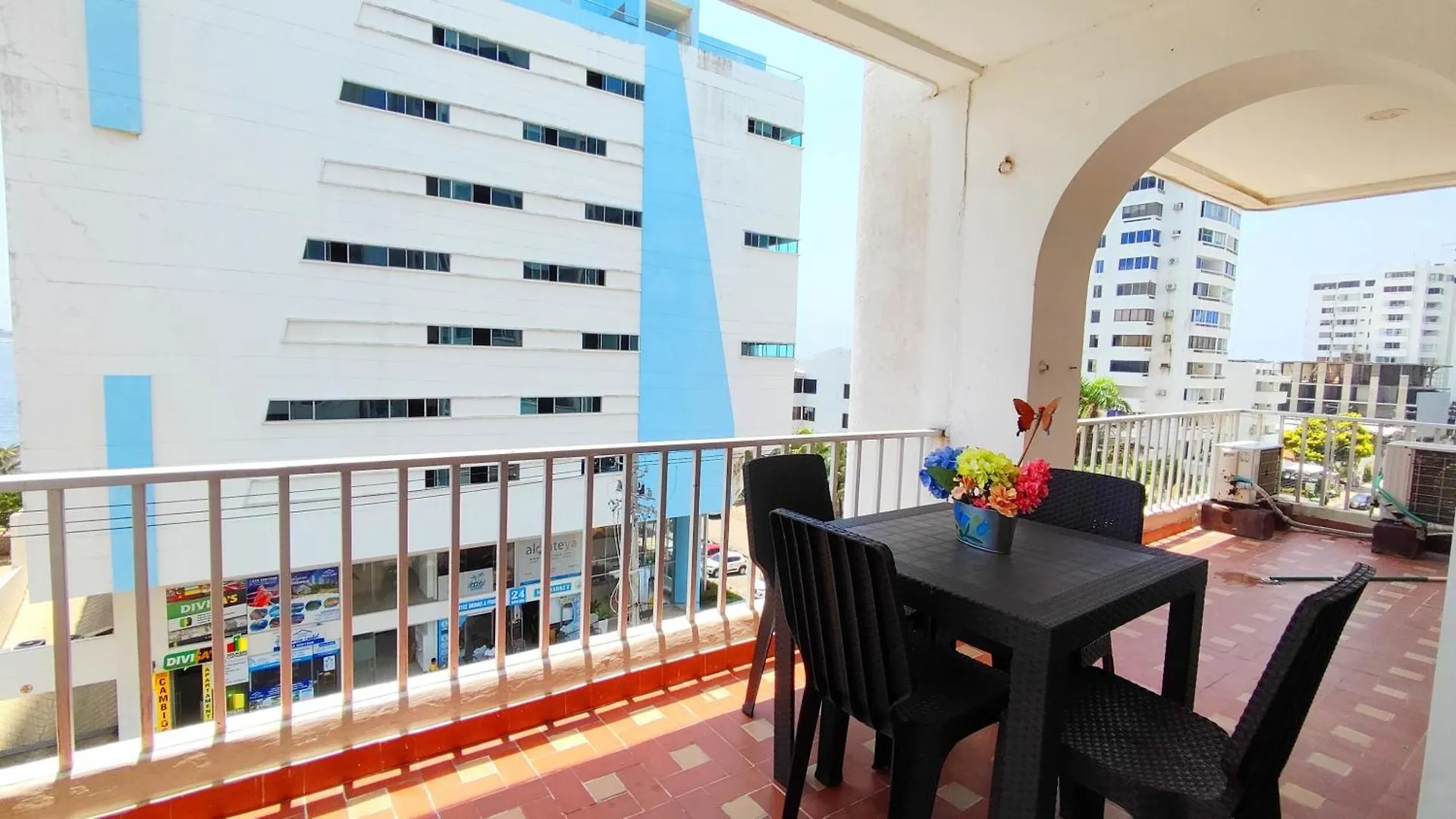 Happy Tours Apataments El Laguito Apartment Cartagena